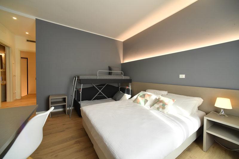 Hotel Lainez & 3*